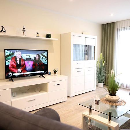 Das Geraeumige 2-Zimmer-Appartement Βέστερλαντ Εξωτερικό φωτογραφία
