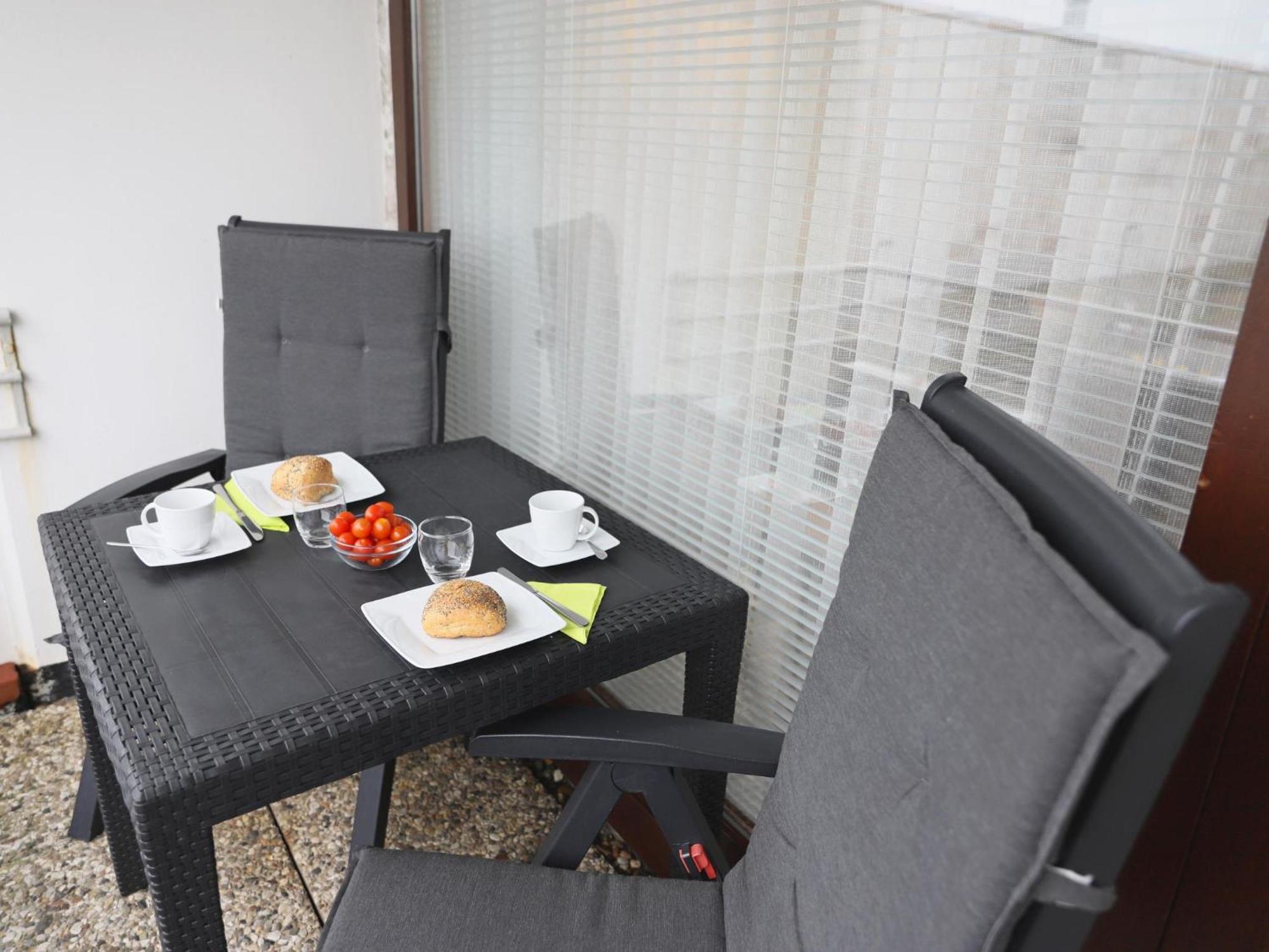 Das Geraeumige 2-Zimmer-Appartement Βέστερλαντ Εξωτερικό φωτογραφία